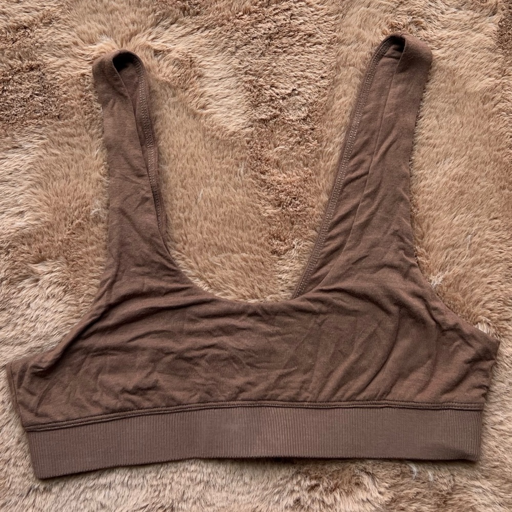 Skims bralette